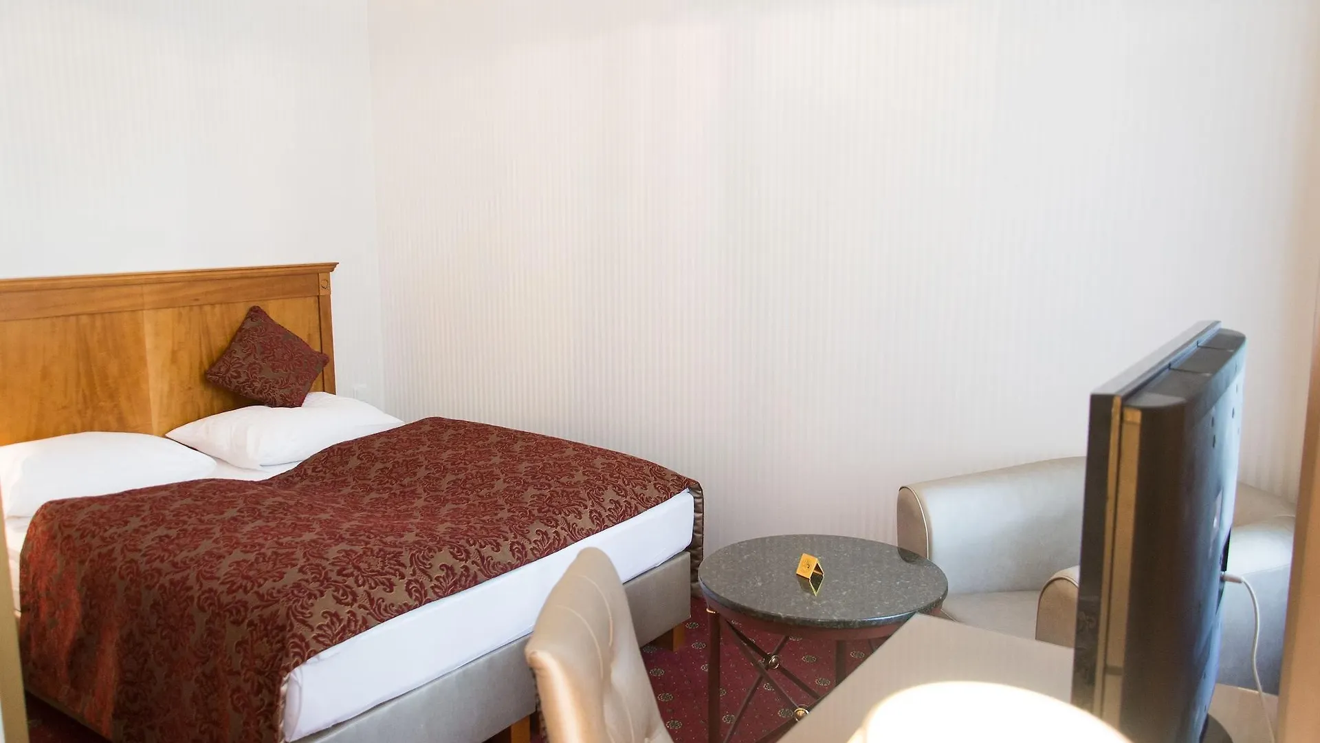 Hotel Palais Mailberger Hof Vienna 4*,