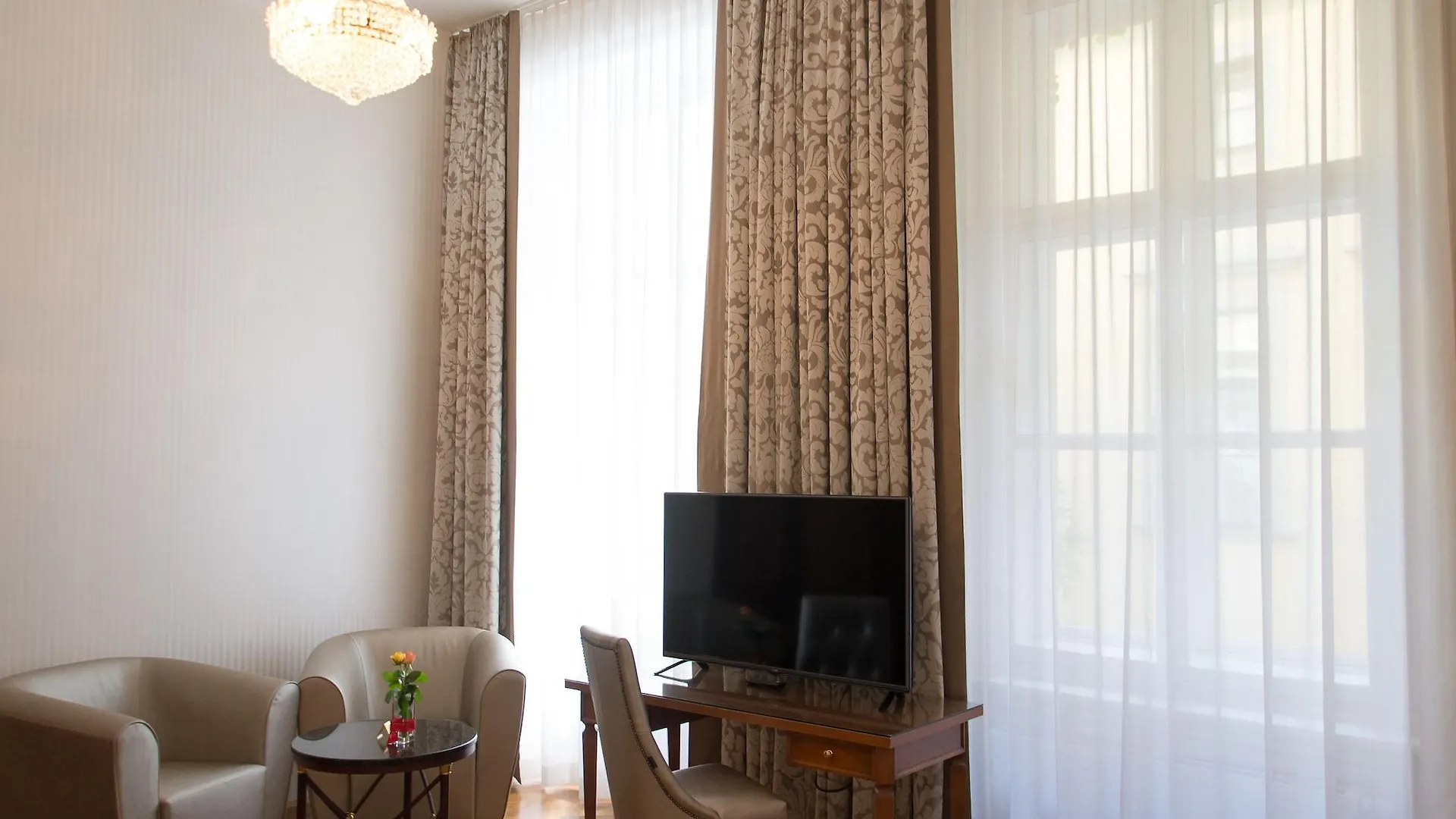 Hotel Palais Mailberger Hof Vienna 4*,  Austria